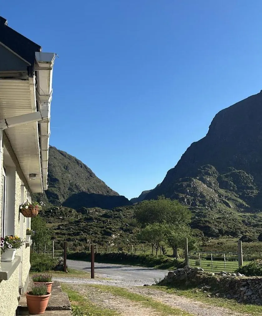 קיל איירן Purple Mountain Cottage